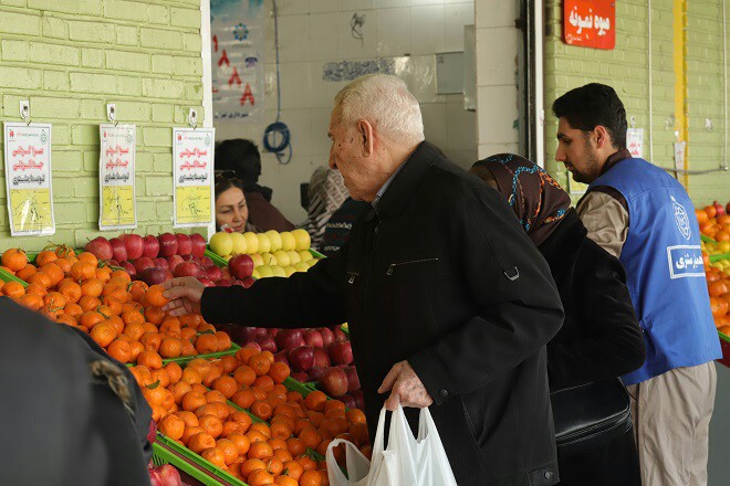باید امکان حضور سالمندان در میادین میوه و تره بار را تسهیل می&zwnj;کنیم