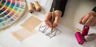 مانکن&zwnj;هایی عجیب مدل اتوبوس+عکس