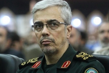 سرلشکر باقری درگذشت پدر سردار حاجی زاده را تسلیت گفت