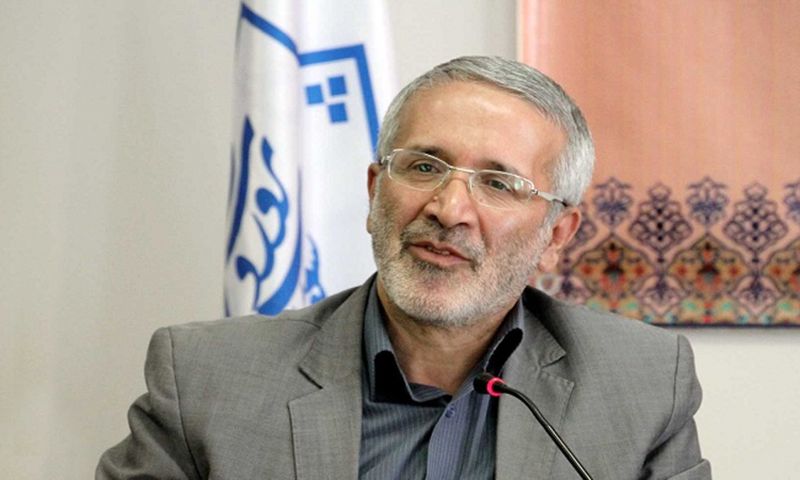 حذف سوابق تحصیلی تضعیف برنامه درسی است