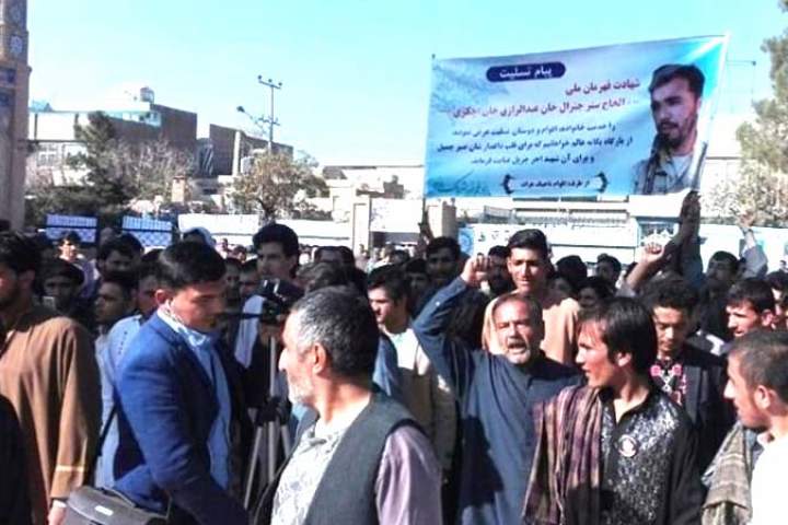 برگزاری تظاهرات بزرگ ضد آمریککایی در هرات