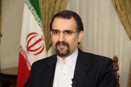 اعطای نشان به سفیر ایران در روسیه برای حمایت از توسعه ایرانشناسی در این کشور