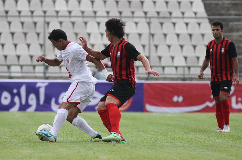 پدیده خراسان 0 -0 نساجی مازندران / گزارش لحظه به لحظه
