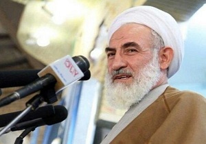 یوم الله ۱۳ آبان یکی از جلوه‌های انقلاب اسلامی است