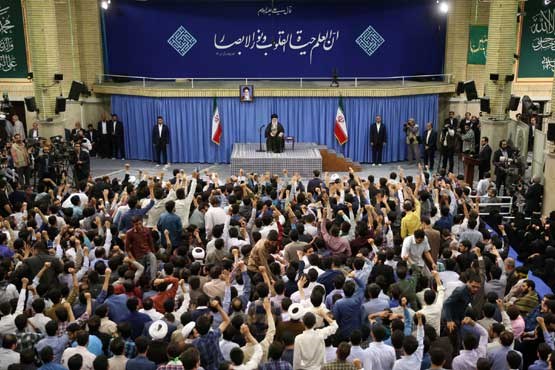 هزاران نفر از دانش&zwnj;آموزان و دانشجویان با رهبر معظم انقلاب دیدار می&zwnj;کند