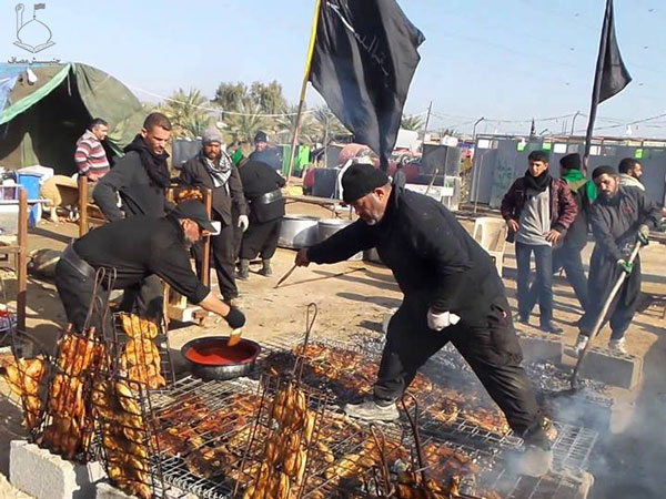خدمت رسانی به زائران اربعین همچنان ادامه دارد