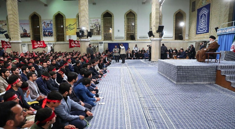 دانش&zwnj;آموزان و دانشجویان با رهبر معظم انقلاب اسلامی دیدار کردند