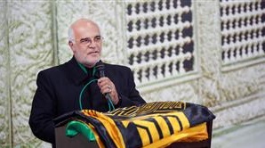 ۳۰۰ خادم حرم مطهر رضوی به زائران پیاده خدمت رسانی می&zwnj;کنند