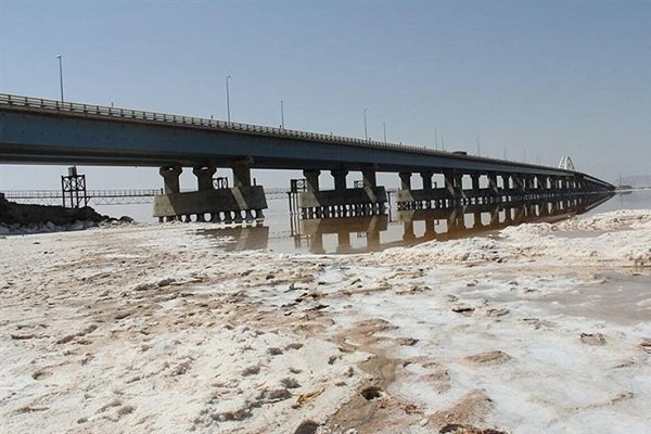 روند مثبت افزایش سطح آب در دریاچه ارومیه+ جدول
