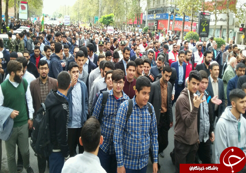 آغاز راهپیمایی ۱۳ آبان در دیار علویان + تصاویر آغاز راهپیمایی ۱۳ آبان در دیار علویان + تصاویر
