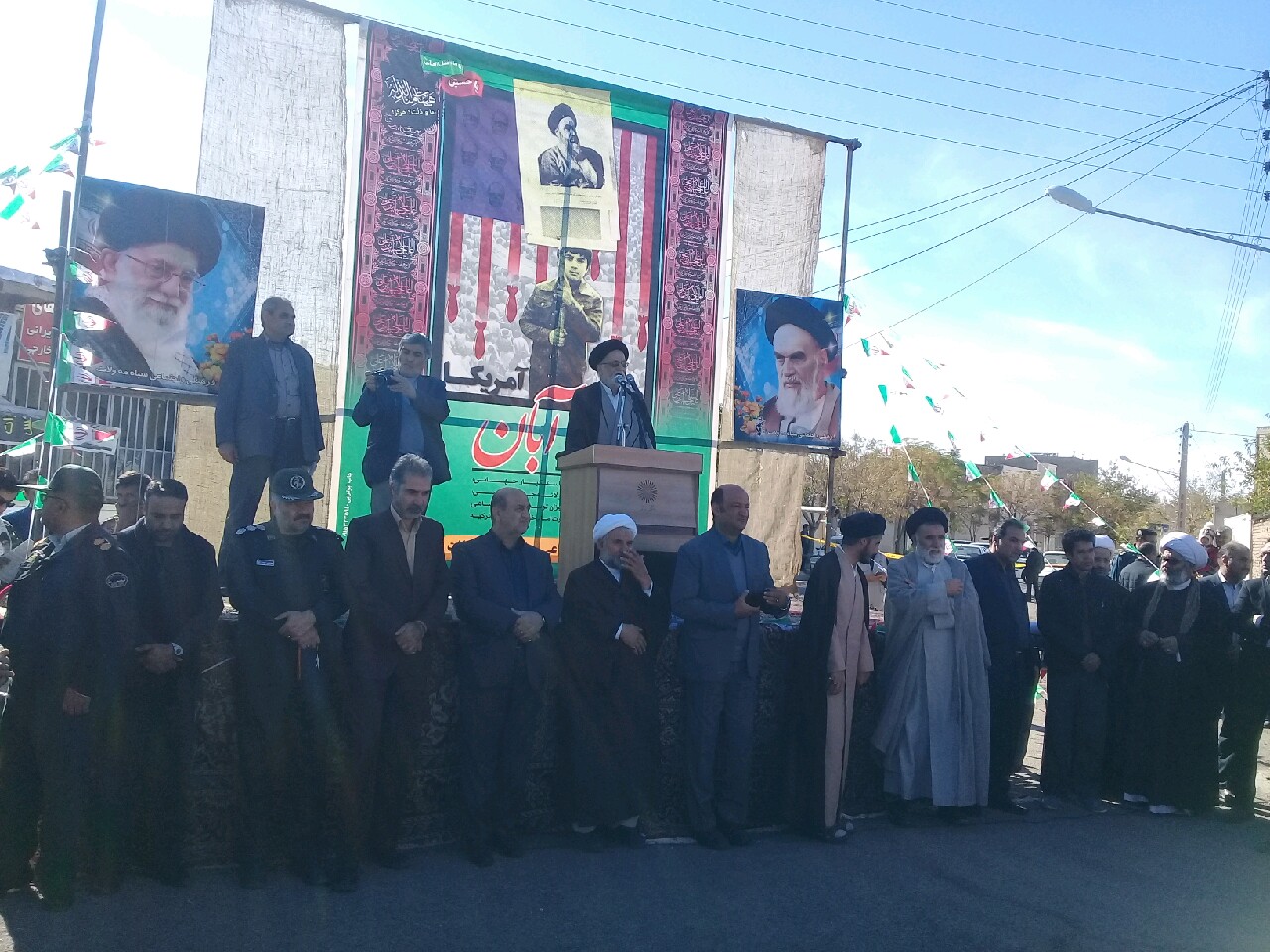 ۱۳ آبان انقلابی دیگر است