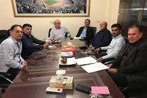 عصبانیت پنهان شفر از نوع سوالات کمیته فنی!