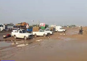 اوضاع نامناسب خیابان‌های منطقه "دشت عباس" دهلران + فیلم