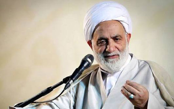 بزرگترین منکر روحانیون و طلاب هدر دادن عمر است