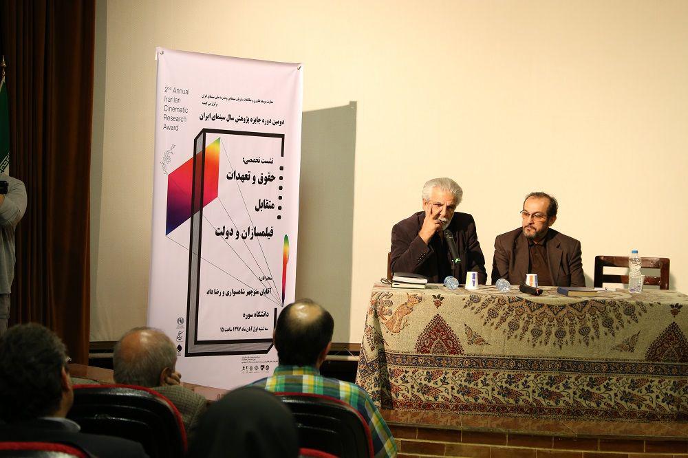 دولت می‌تواند بخشی از خواسته‌های جامعه را از طریق هنر برآورده کند