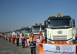 آمادگی بیش از ۴۰ اکیپ راهداری برای ارائه خدمات به مسافران در زمستان