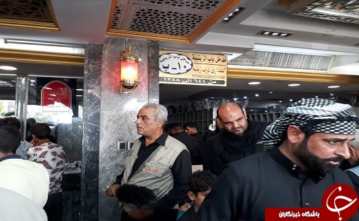 خدمت رسانی خادمان افتخاری هیئت ثارالله قم در حرم حضرت اباعبدالله الحسین (ع)