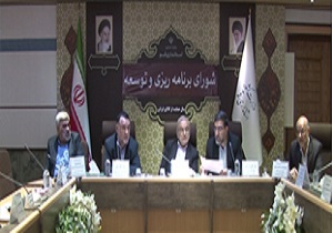 شورای برنامه ریزی با توسعه نیروگاه‌های خورشیدی در قم موافقت کرد