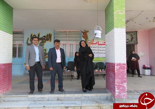 زنگ کتابخوانی در مدرسه شهید مختاری آغاجاری به صدا در آمد