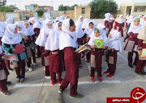 زنگ کتابخوانی در مدرسه شهید مختاری آغاجاری به صدا در آمد
