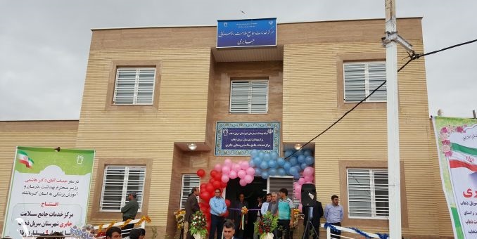 حال و روز بهداشت و درمان مناطق زلزله زده کرمانشاه پس از یکسال/ بیمارستان&zwnj;های در دست ساخت چه زمانی تحویل داده می&zwnj;شود؟