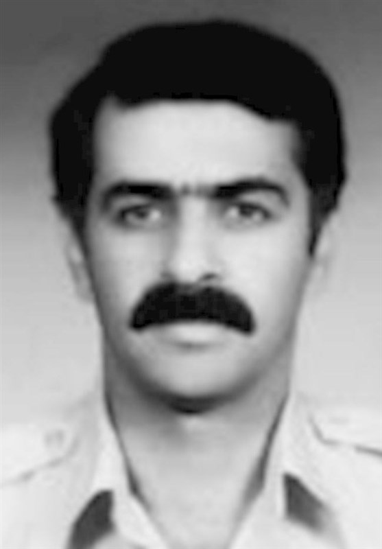 ماجرای یک نفوذی در سپاه دهه ۶۰ + عکس