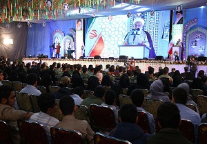 دانش آموزان حافظان انقلاب