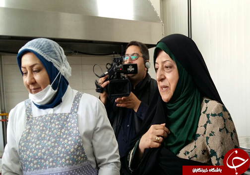 ارائه تسهیلات کارآفرینی به زنان سرپرست خانوار/موضوع آموزش و مهارت افزایی در دولت مد نظر قرار دارد