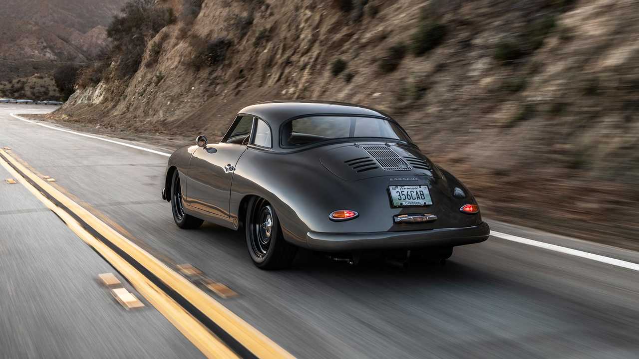 اتومبیل قدیمی و پرطرفدار Porsche 356 با ظاهری مدرن بازسازی شد +تصاویر اتومبیل قدیمی و پرطرفدار Porsche 356 با ظاهری مدرن بازسازی شد +تصاویر