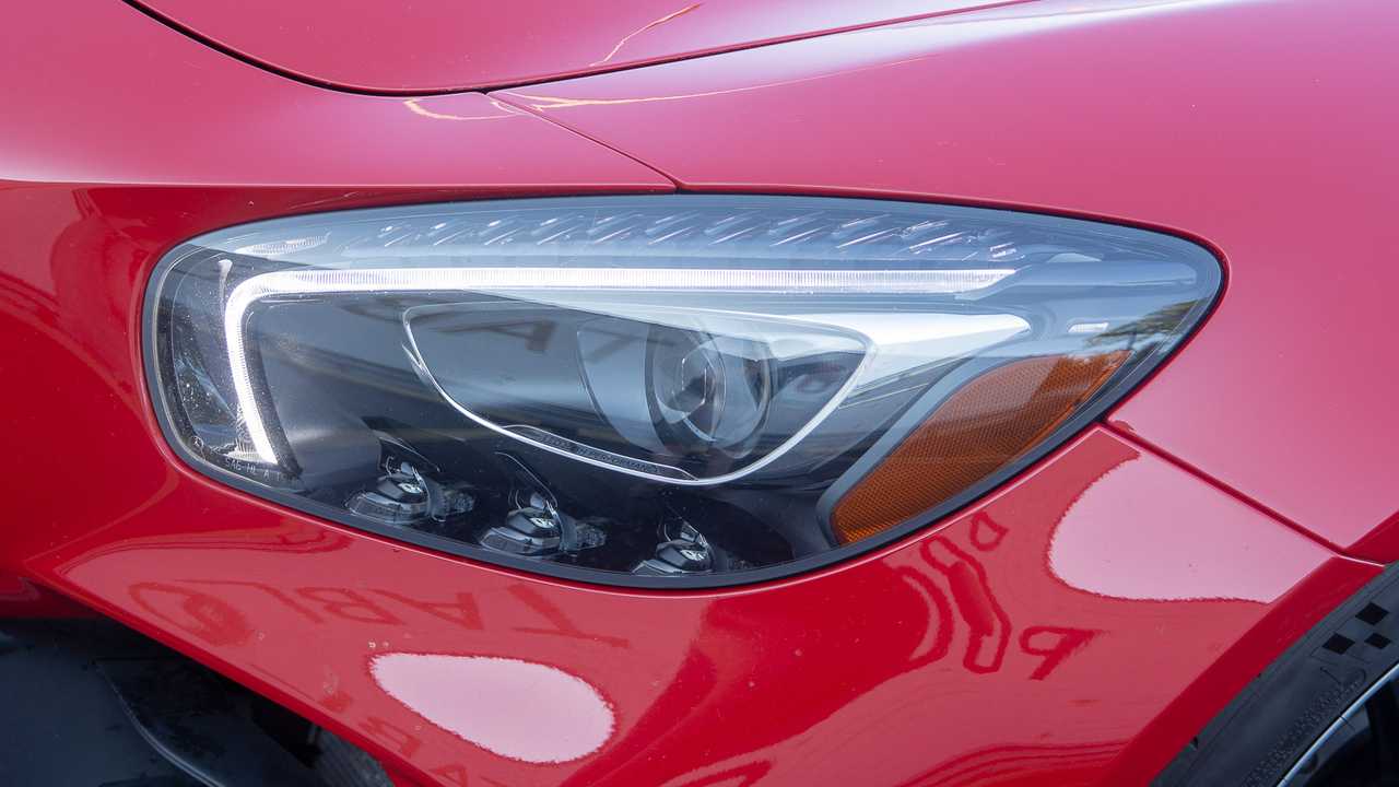 بررسی نسخه 2018 اتومبیل سوپراسپورت Mercedes-AMG GT +تصاویر
