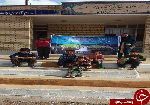 تشویق دانش آموزان روستایی به کتابخوانی