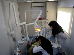اعزام کلینیک سیار دندانپزشکی به مناطق محروم نهاوند