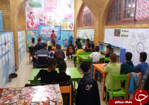 برگزاری نشست کتابخوان در کتابخانه رضوی هویزه