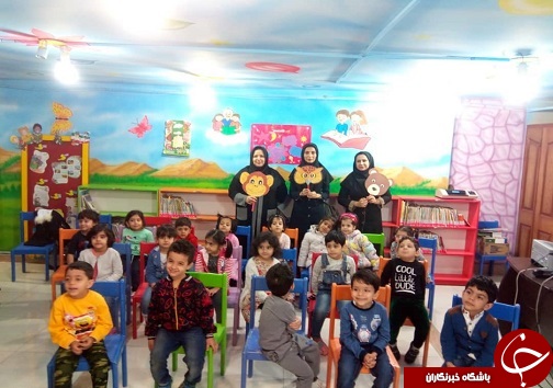 برگزاری نشست قصه گویی با ابزار در کتابخانه شهید رجایی