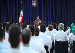 سخنان تاثیرگذار قهرمان جانباز با رهبر انقلاب + فیلم