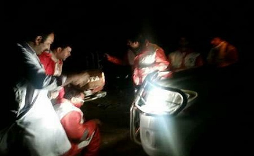نجات چهار نفر گرفتار در کولاک در آبگرم نجات چهار نفر گرفتار در کولاک در آبگرم
