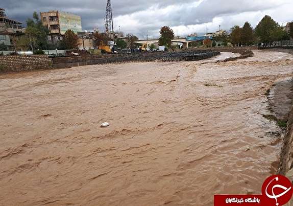 باز باران و حکایت همیشگی پلهای درون شهر ی خرم آباد+تصاویر