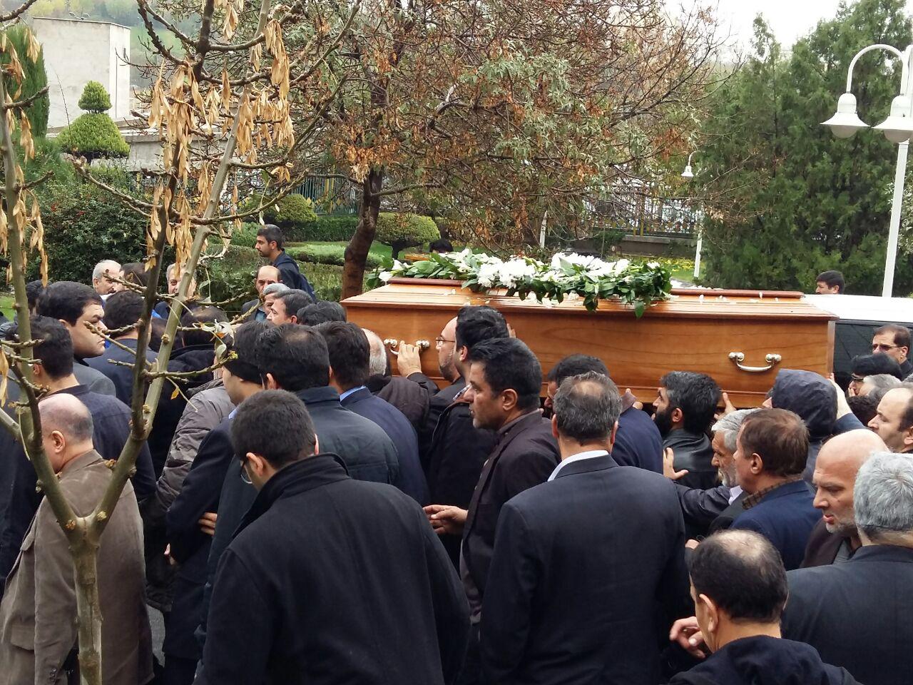 مراسم تشییع پیکر مدیرعامل و معاون پارلمانی سازمان تأمین اجتماعی برگزار شد