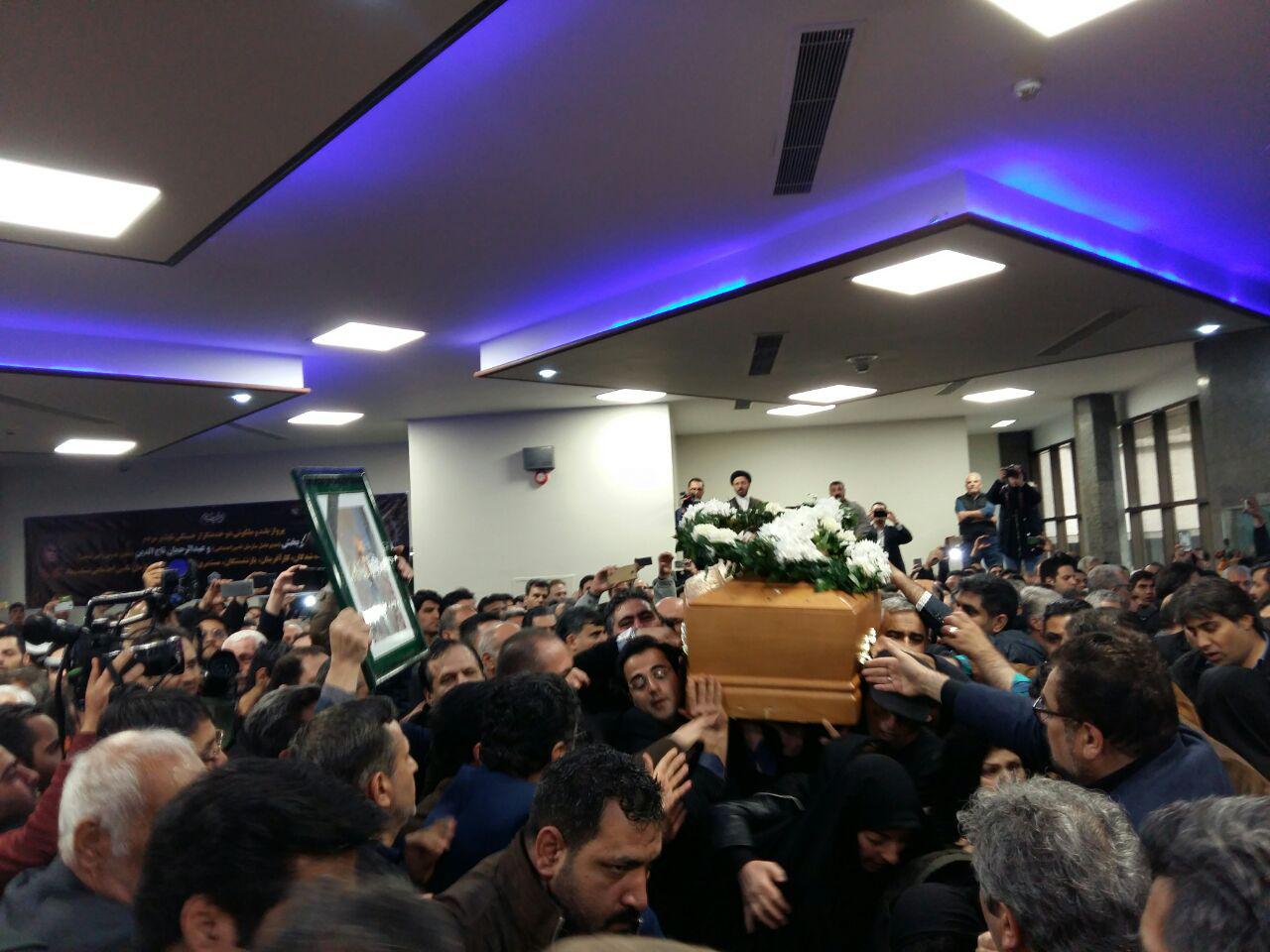 مراسم تشییع پیکر مدیرعامل و معاون پارلمانی سازمان تأمین اجتماعی برگزار شد