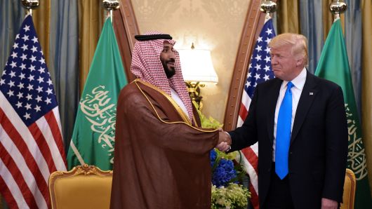 سی ان بی سی: ترامپ سعودی&zwnj;ها را برای افزایش تولید نفت فریب داد