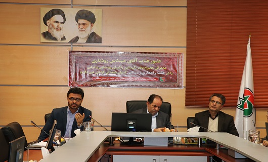 اطلاع رسانی، مهمترین فاکتور راهداری زمستانی است