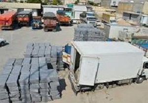 کشف ۹۰۰ کارتن گاز فندک به عنوان برف‌شادی در مرز سومار