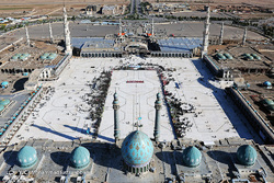قدم قدم تا میعادگاه منتظران