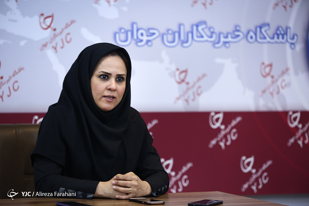 شهریاری :پخش مسابقات از رسانه ملی کمک بزرگی به فوتبال ساحلی کرد/سال ها پیش از لیگ برتر فوتبال ، مجوز حرفه ای را به فوتبال ساحلی آوردم