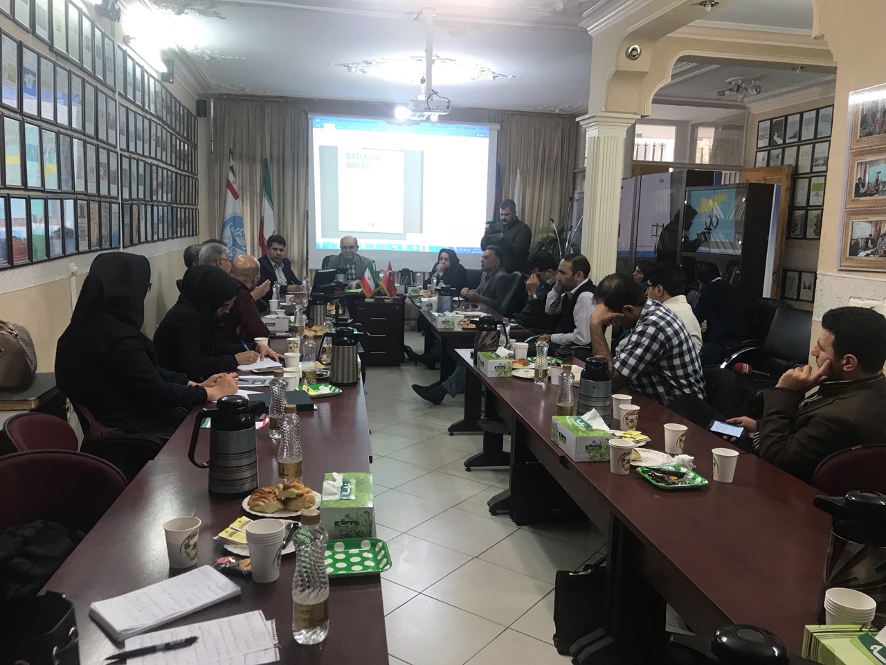 ایران و ترکیه می توانند نقطه اتصال کشورهای منطقه باشند