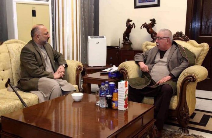 دیدار و گفتگوی جنرال &laquo;دوستم&raquo; با &laquo;حنیف اتمر&raquo;