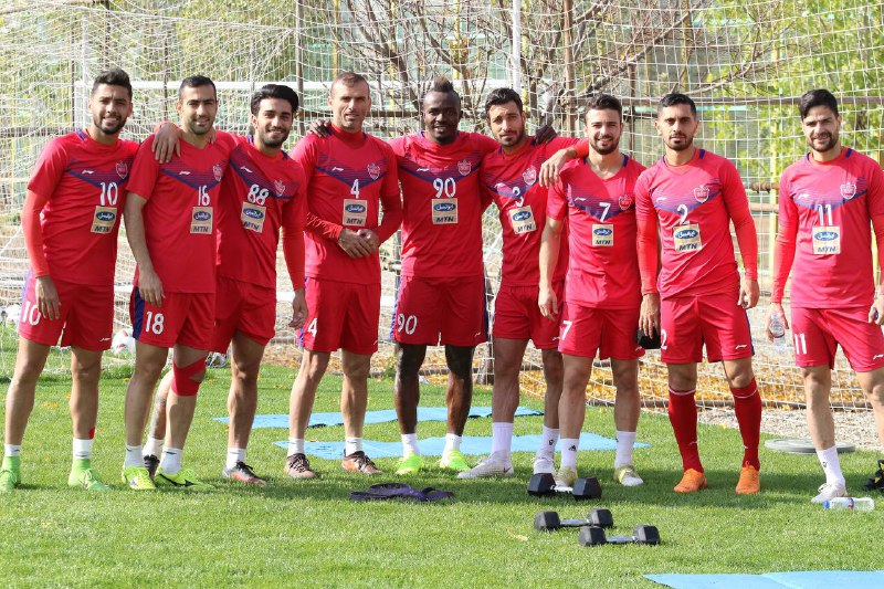 پرسپولیس با ۱۸ بازیکن به اردو رفت