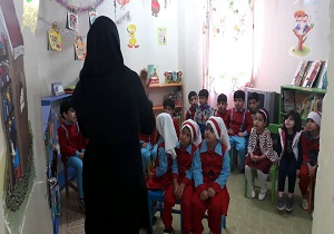 بازدید نوآموزان  از کتابخانه عمومی ولیعصر (عج) آبادان