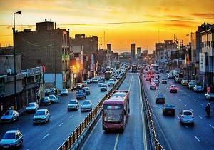 مشکلاتی که خودروهای شخصی برای اتوبوس&zwnj;های تندرو ایجاد می&zwnj;کنند