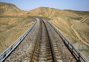 نقده با افتتاح راه آهن به شبکه ترانزیتی کشور وصل می شود